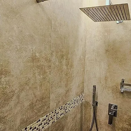 Trevi Moonlight Lejlighed