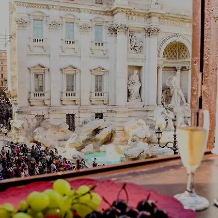 Trevi Moonlight Apartment Rom
