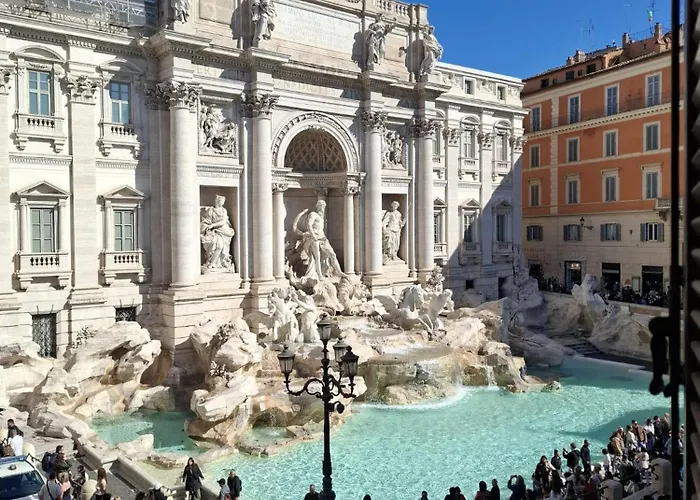 Trevi Moonlight